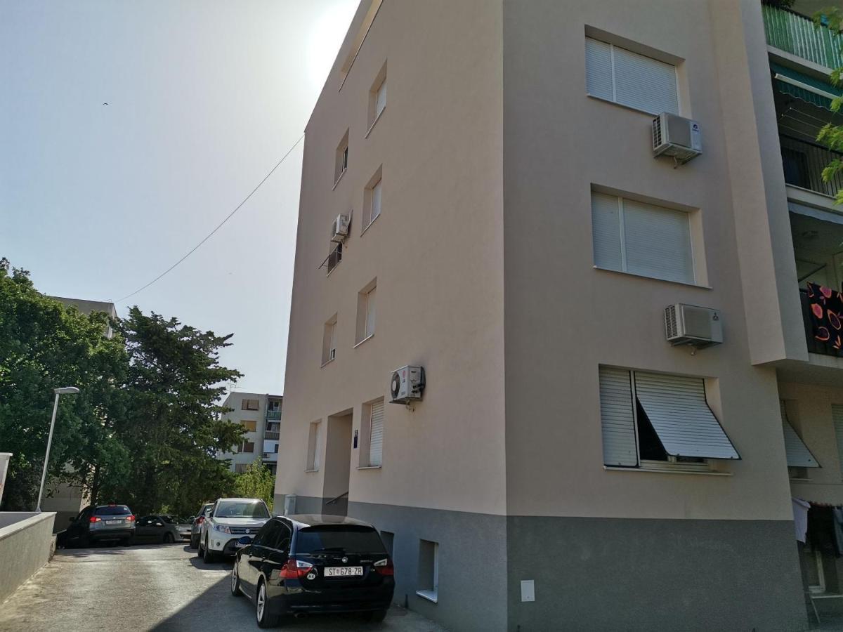 City Getaway - Apartment Ileora Split Exteriér fotografie
